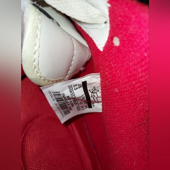 Bape × Kanye West Collab Originals: 2007 [College Drop-Out] - Picture 9 of 14